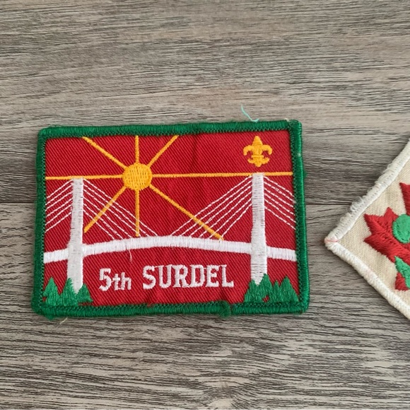 5 Vintage Boy Scouts of Canada Patches Pins Badges Scouting Collectables Collect - Picture 2 of 6